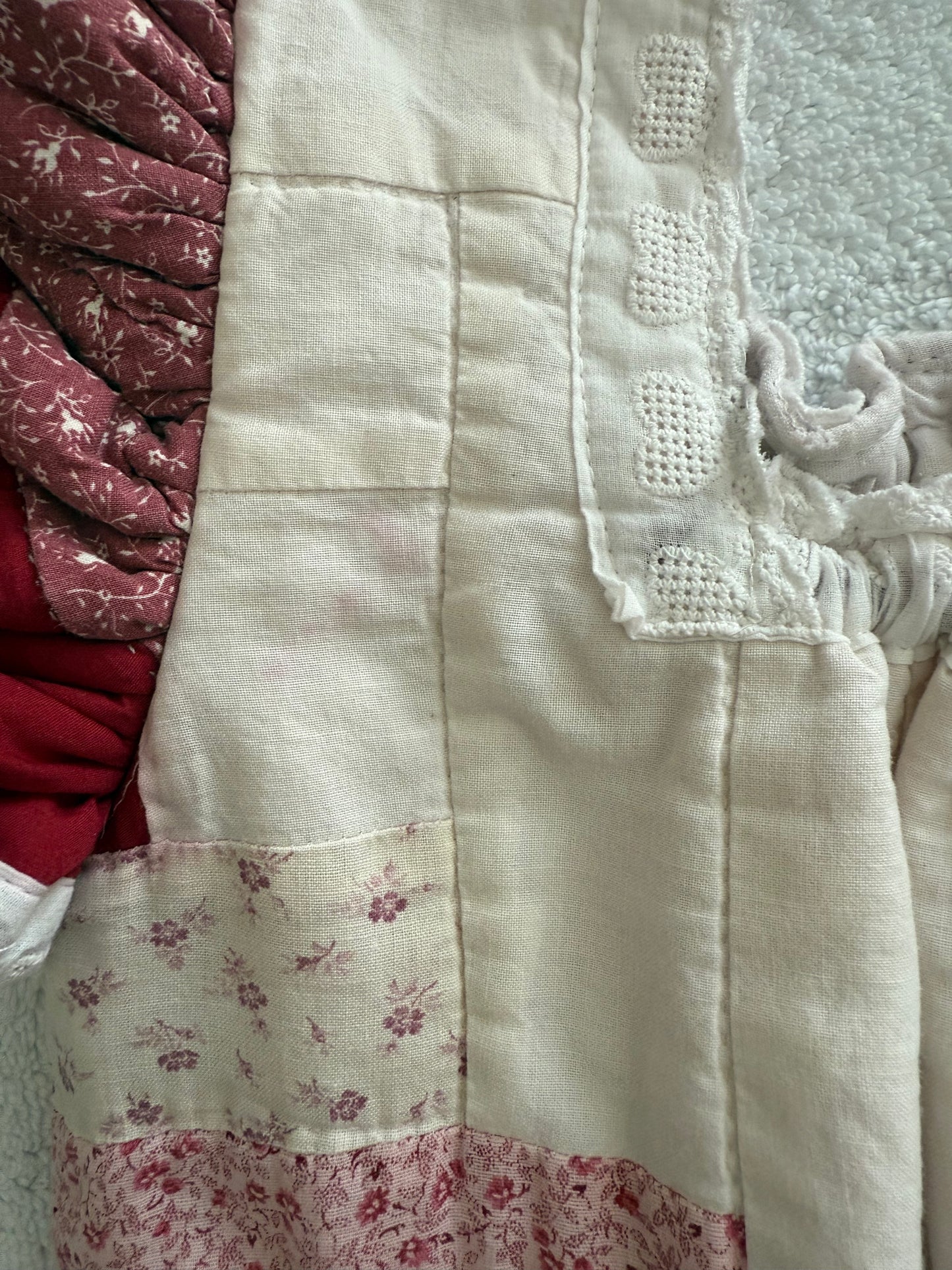 The Cranberry Cottage Set