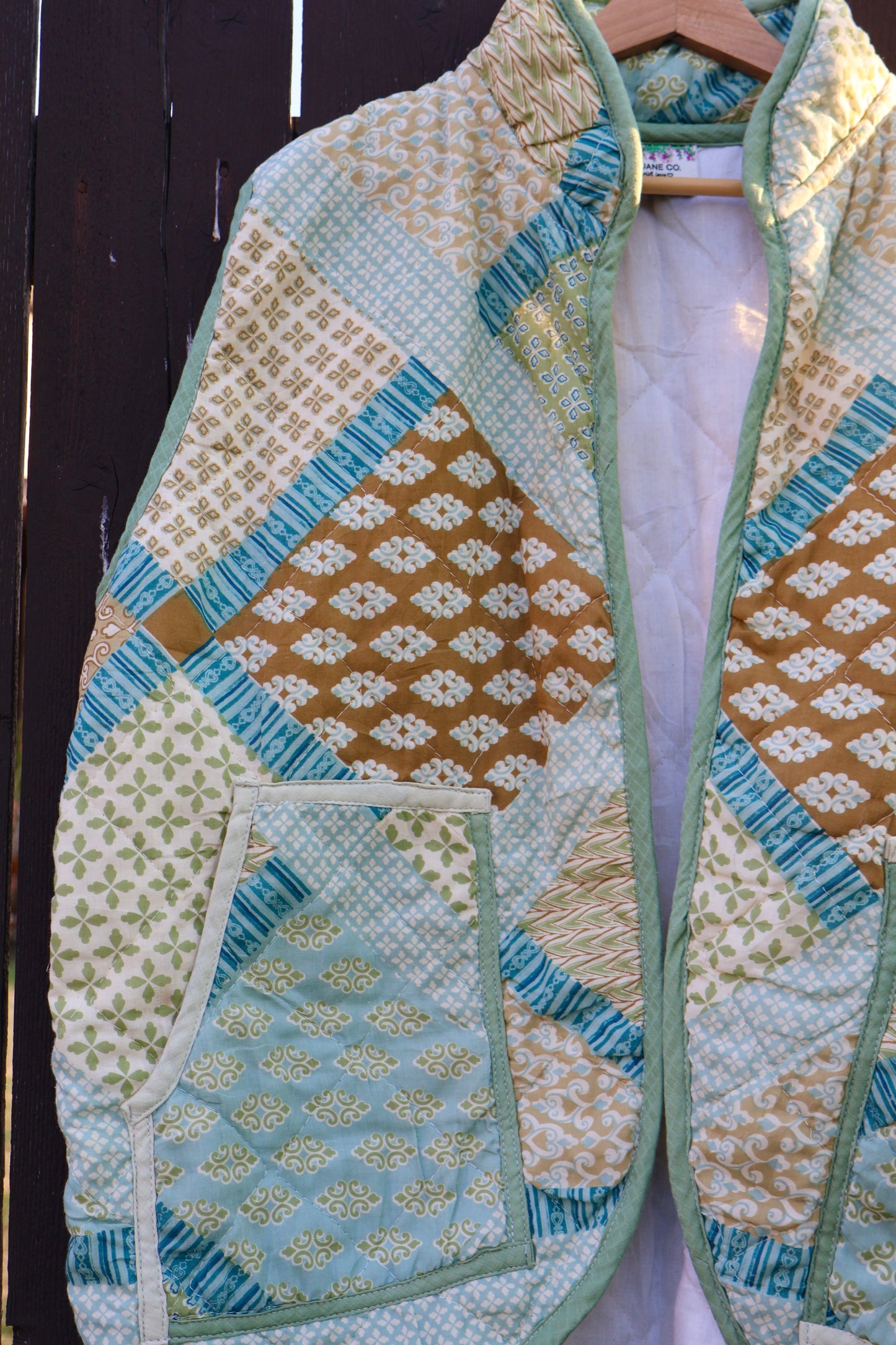 The Willow Light Vest