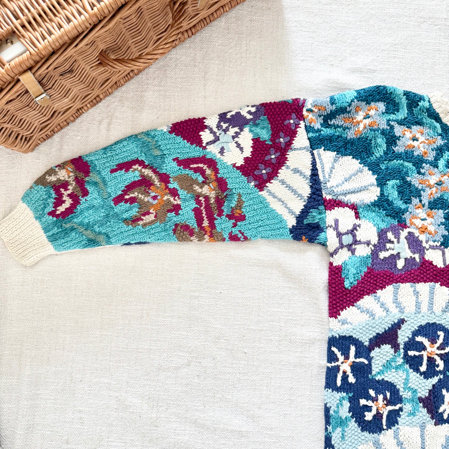 Signature by Northern Isles Hand Knit Sweater L | Floral Botanical Art Pullover