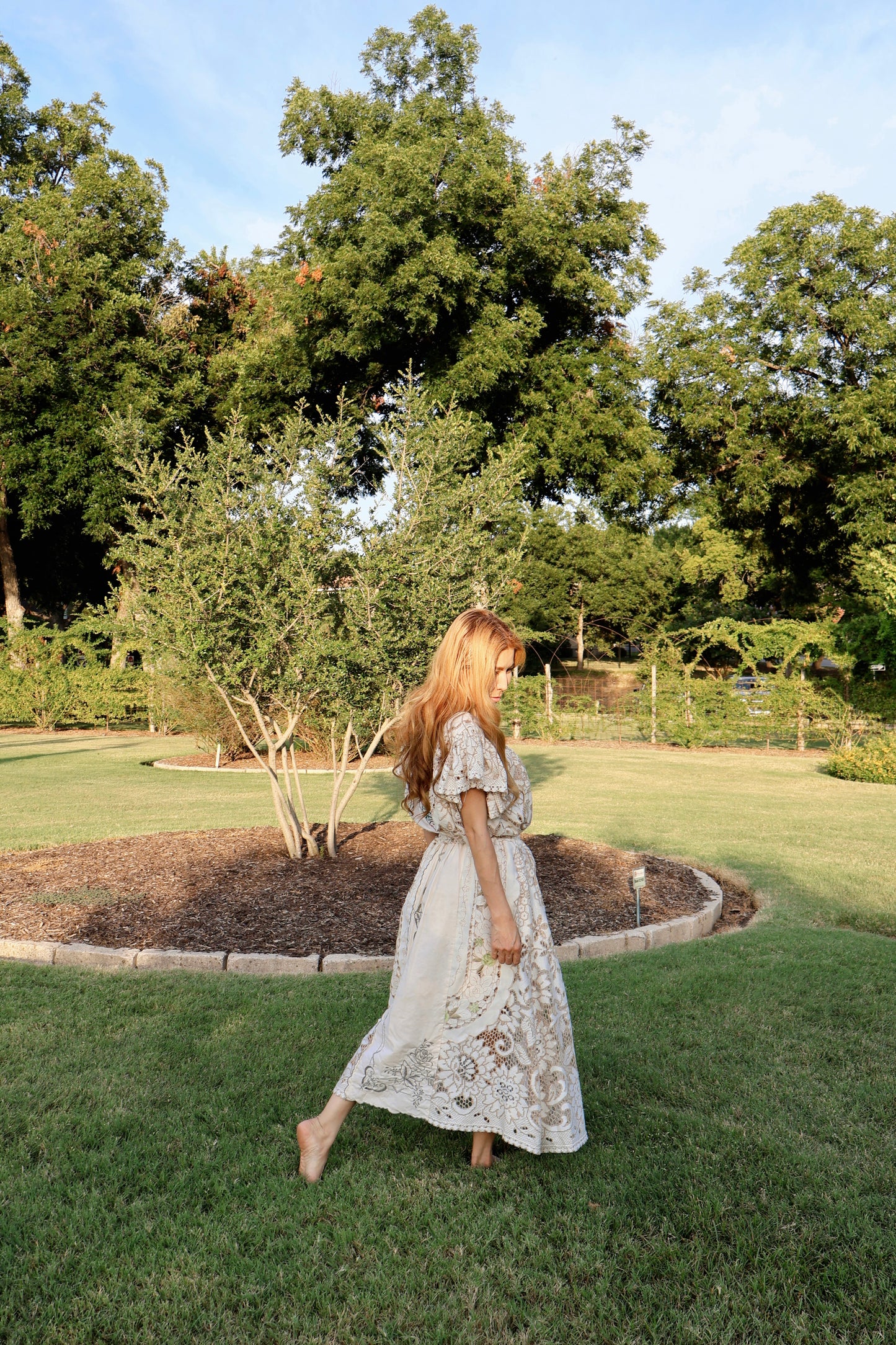 Lucienne Garden Set