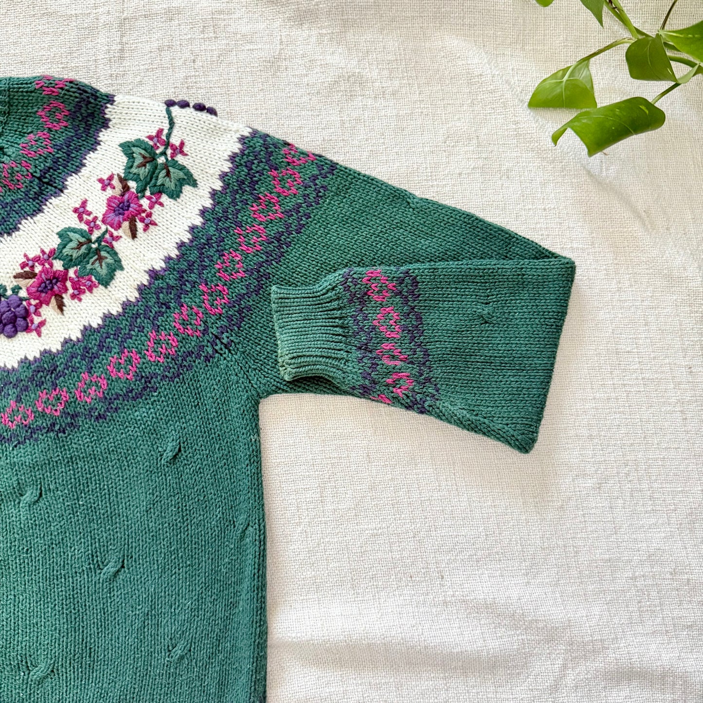 Northern Isles Cotton Cardigan | 90s Hand-Embroidered Floral Grapevine Knit Sweater
