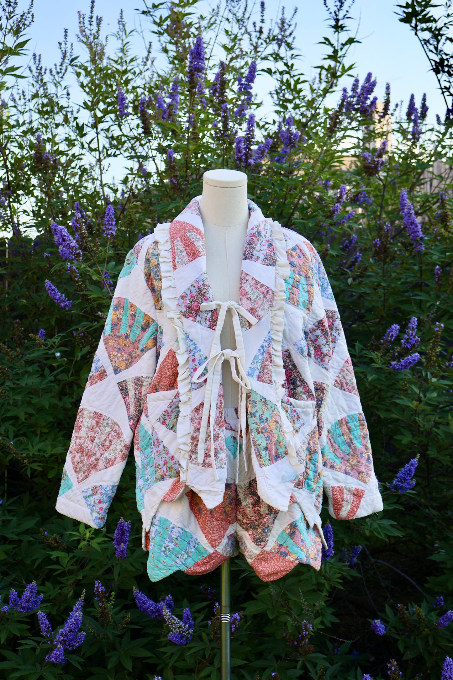 Delphine Set