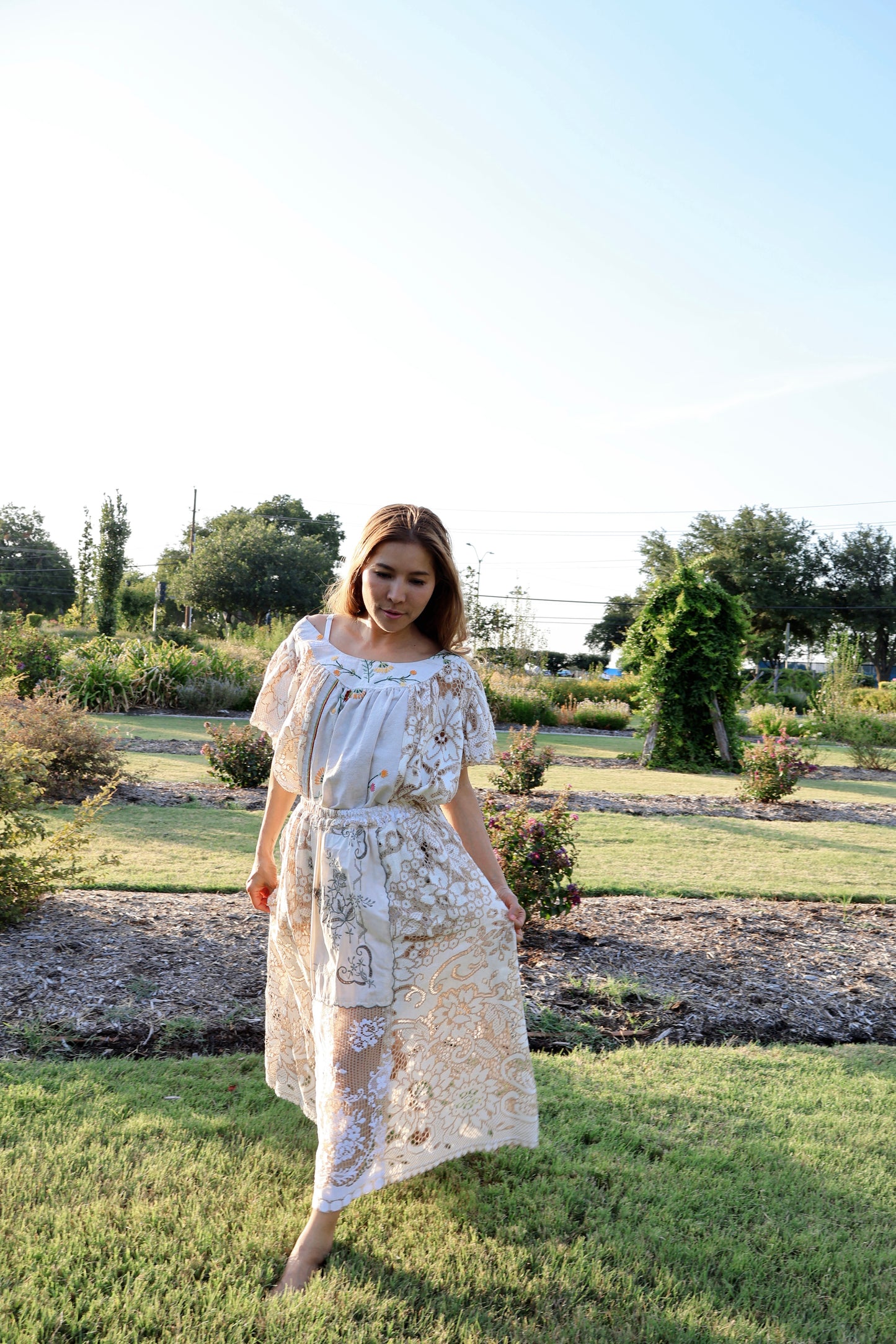 Lucienne Garden Set