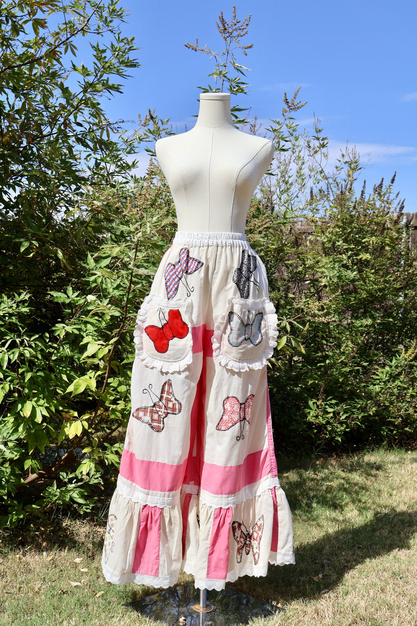 The Mariposa Ruffle Quilt Top Pants