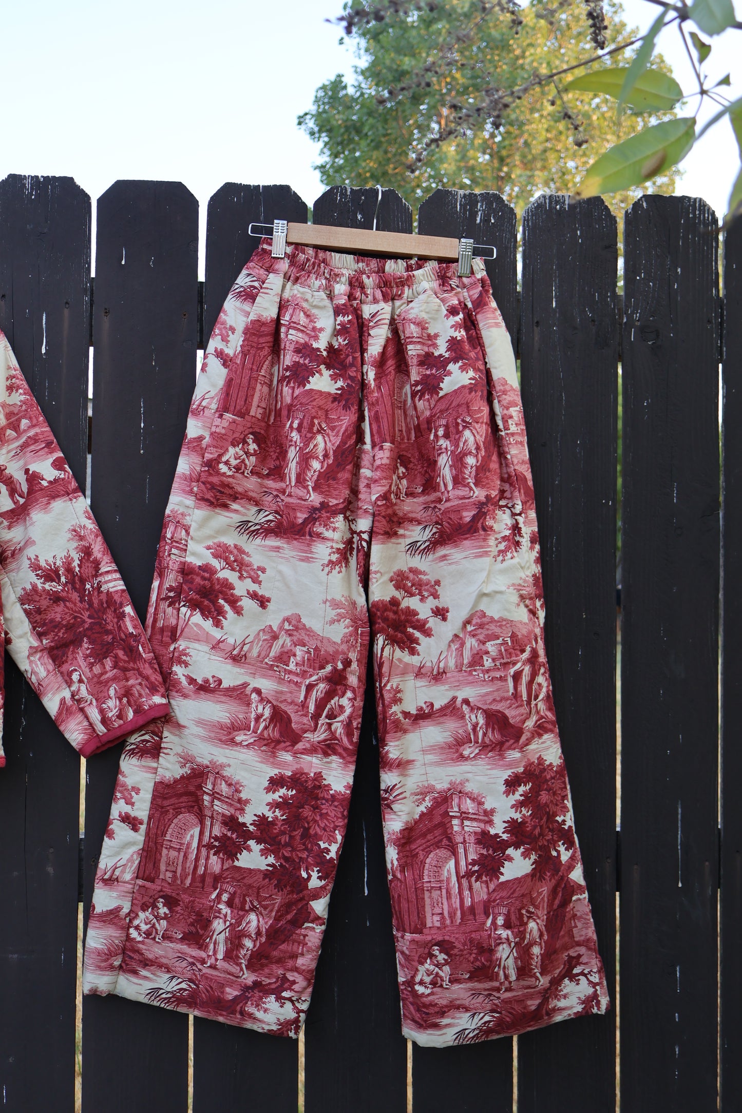 The French Estate Toile Set
