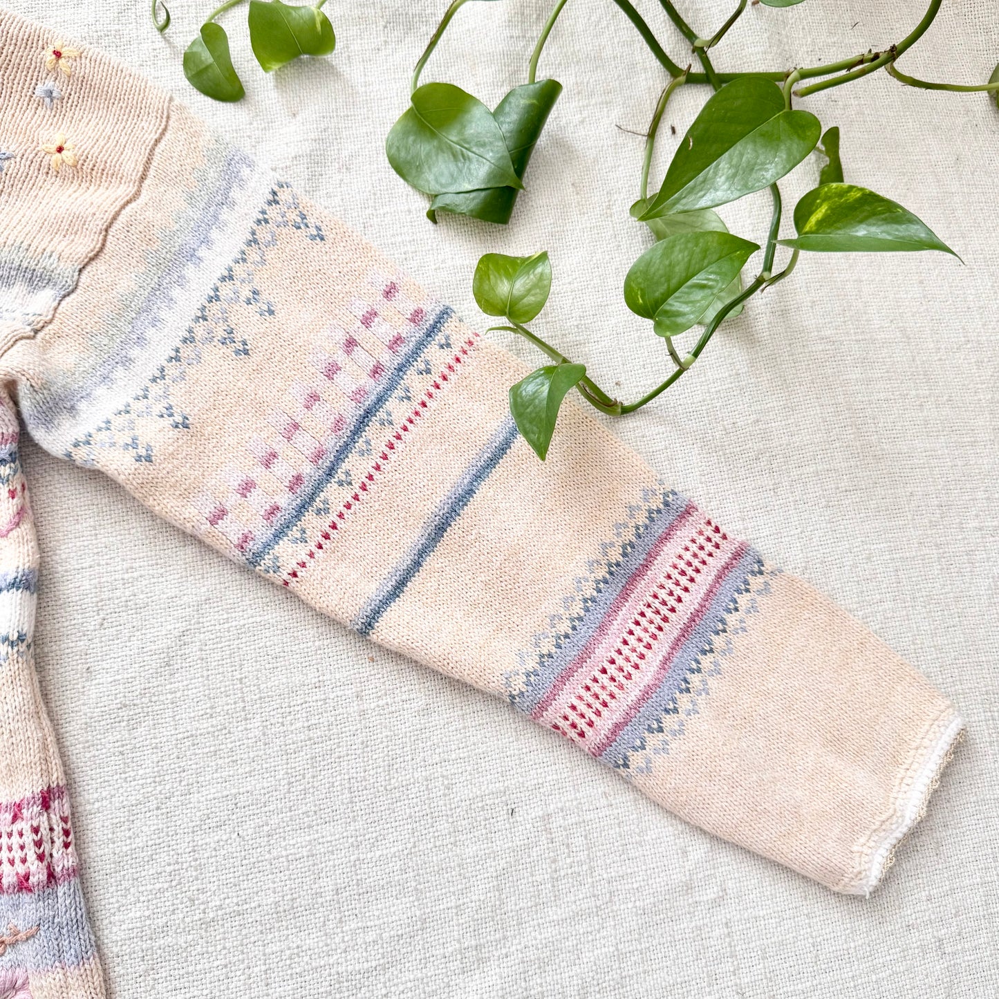 Vintage Hand Knit Wool Cardigan Sweater | Pastel Floral Cherry