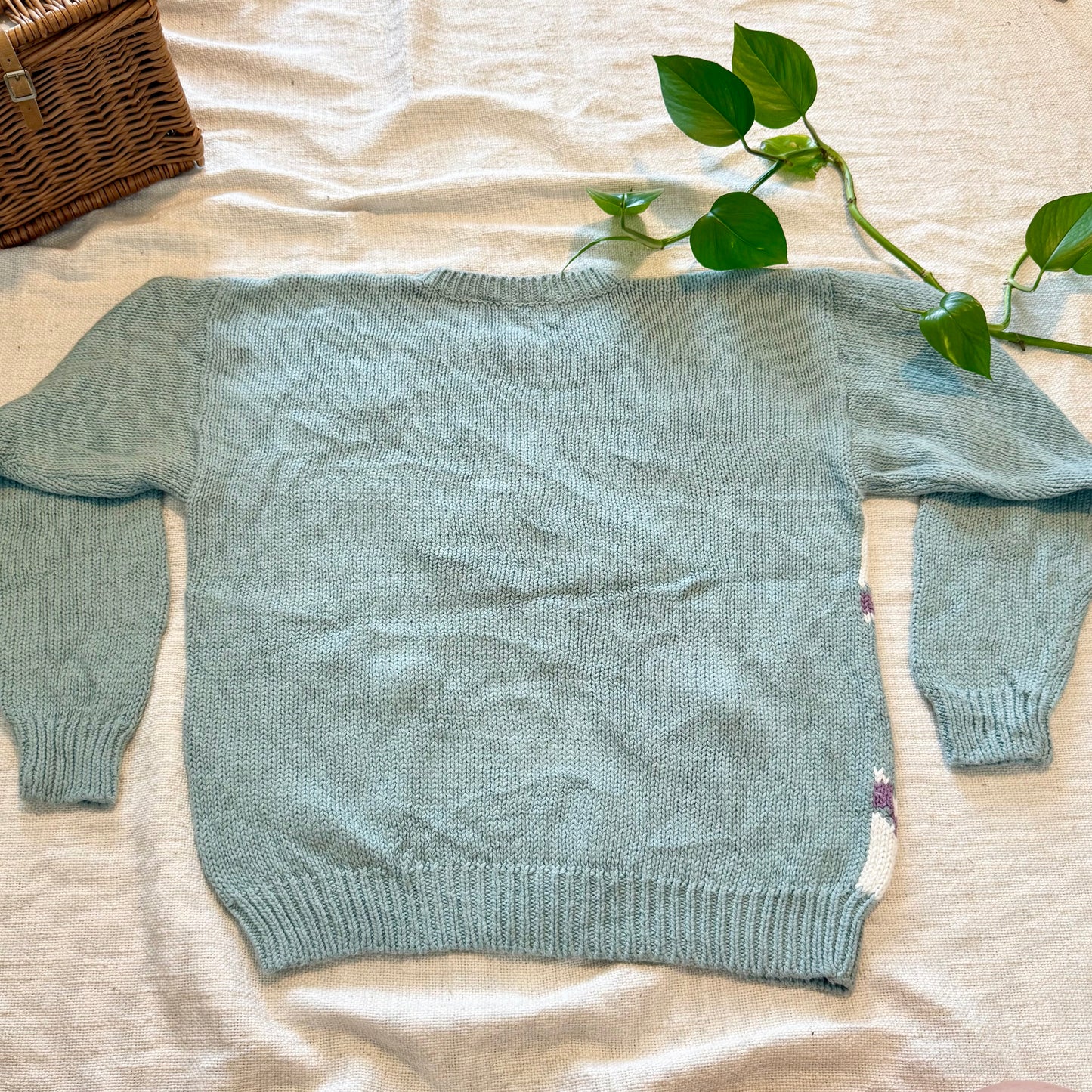 Vintage 90s Knit Sweater: Blue Lilac Floral Embroidered Prep Style