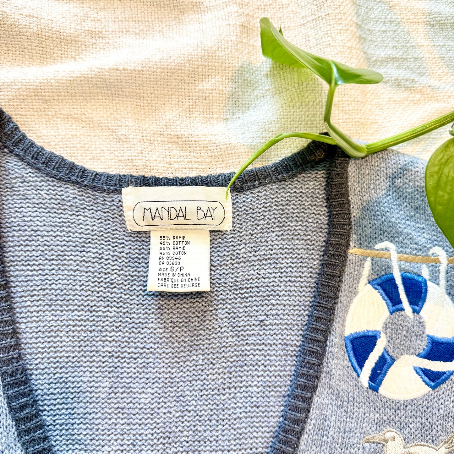 AS IS Vintage Mandalay Bay Beach Theme Embroidered Sweater Vest Blue Small Women Novelty