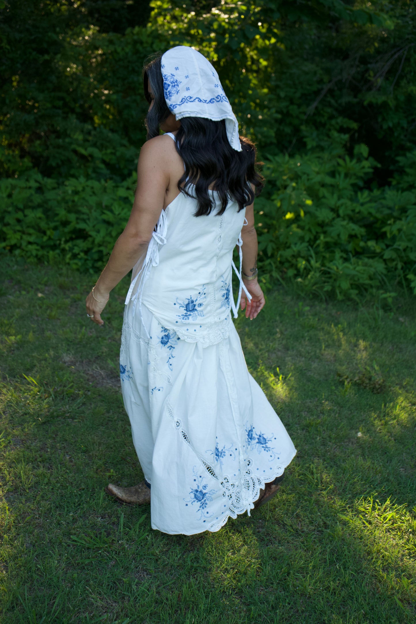 Odette Blue Rose Set