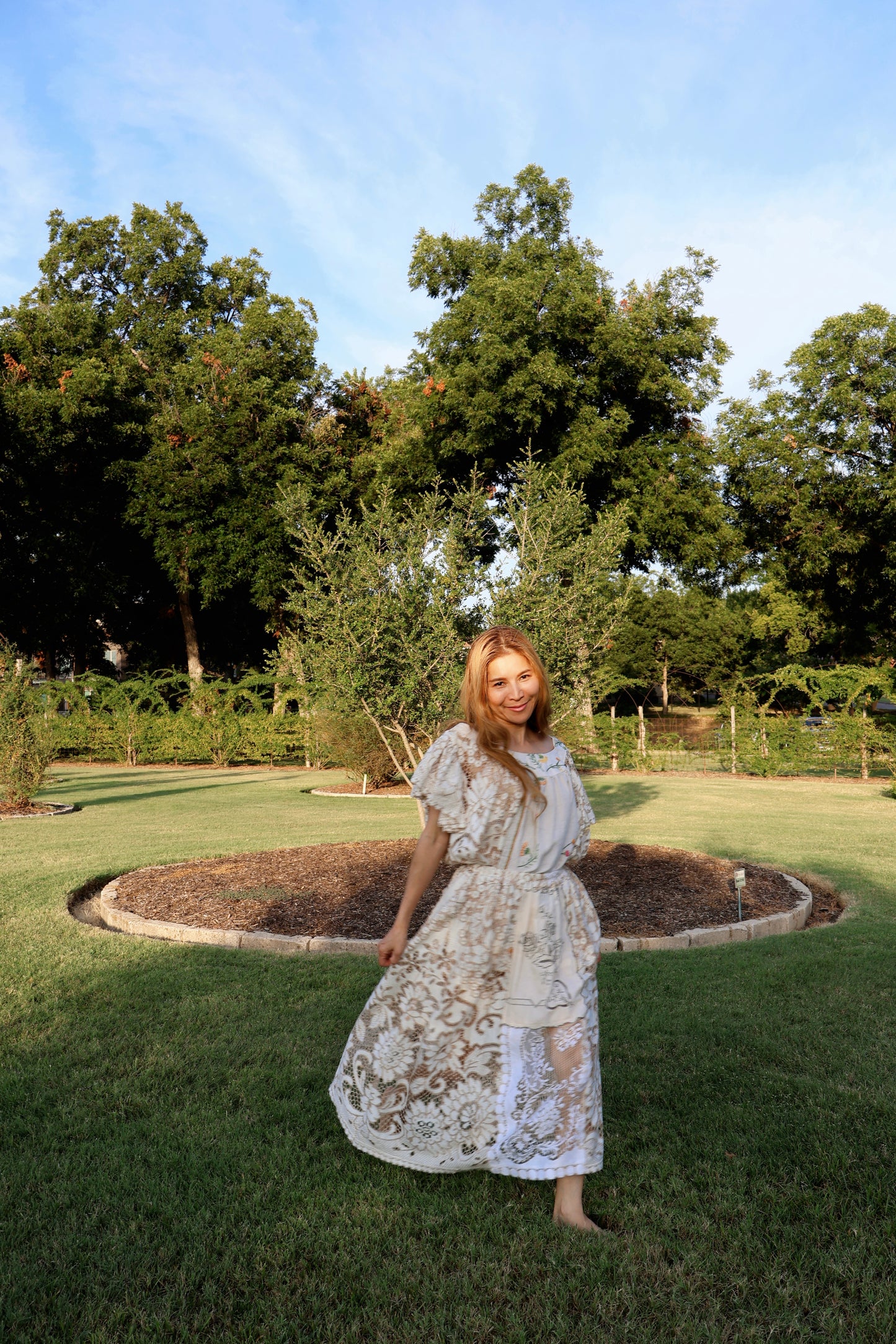 Lucienne Garden Set