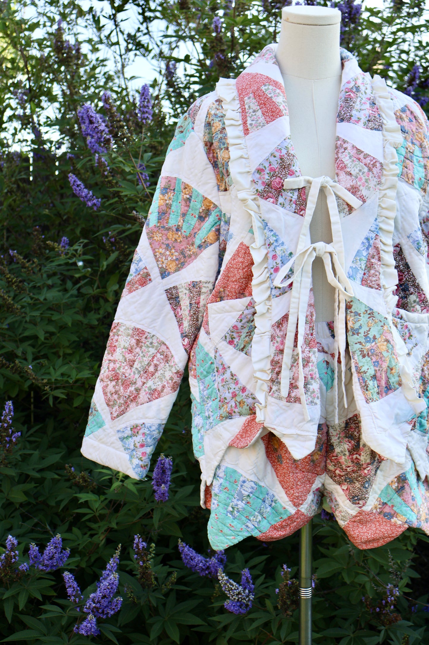 Delphine Set