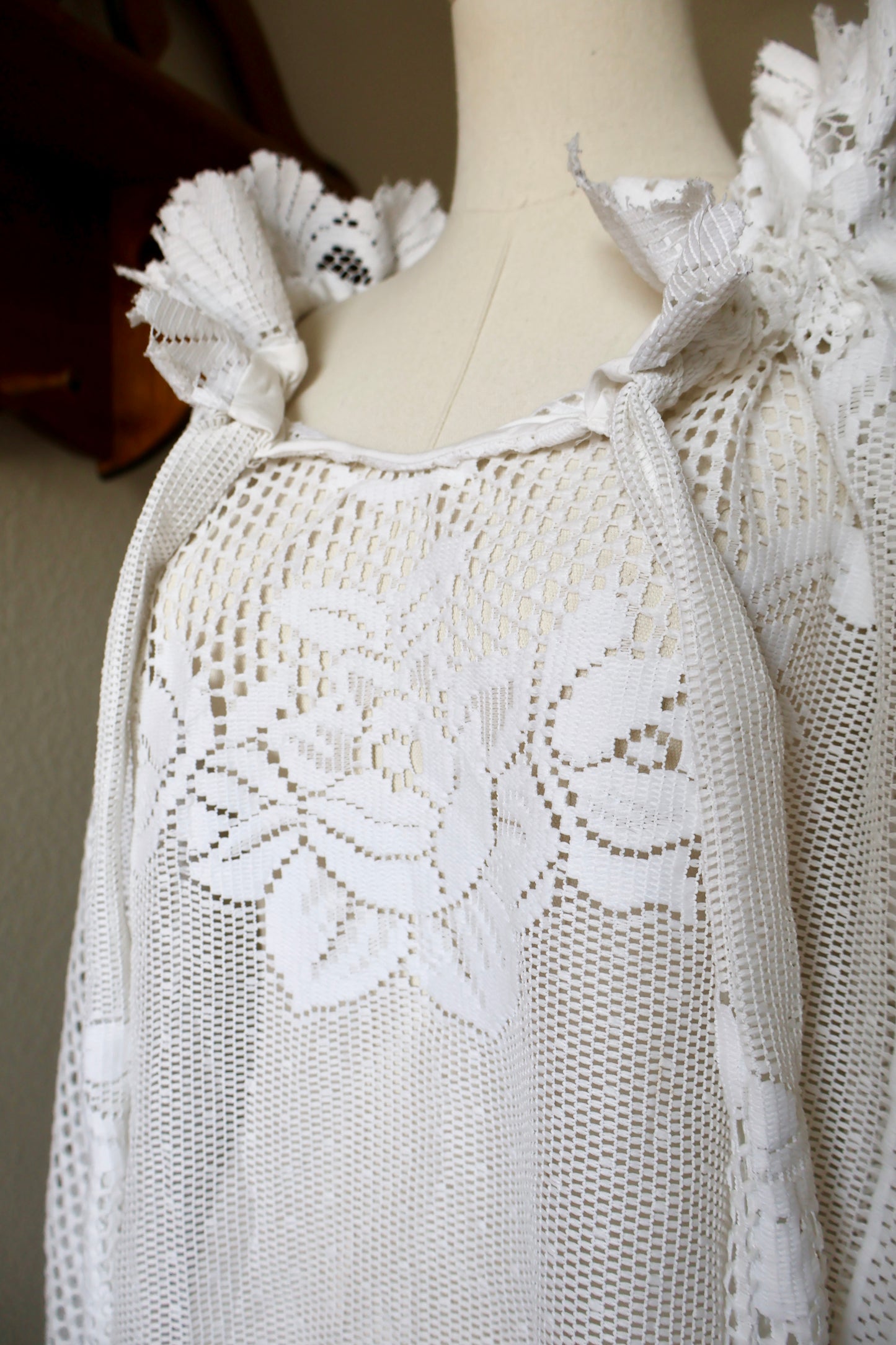 The Rose Lilly Lace Dress