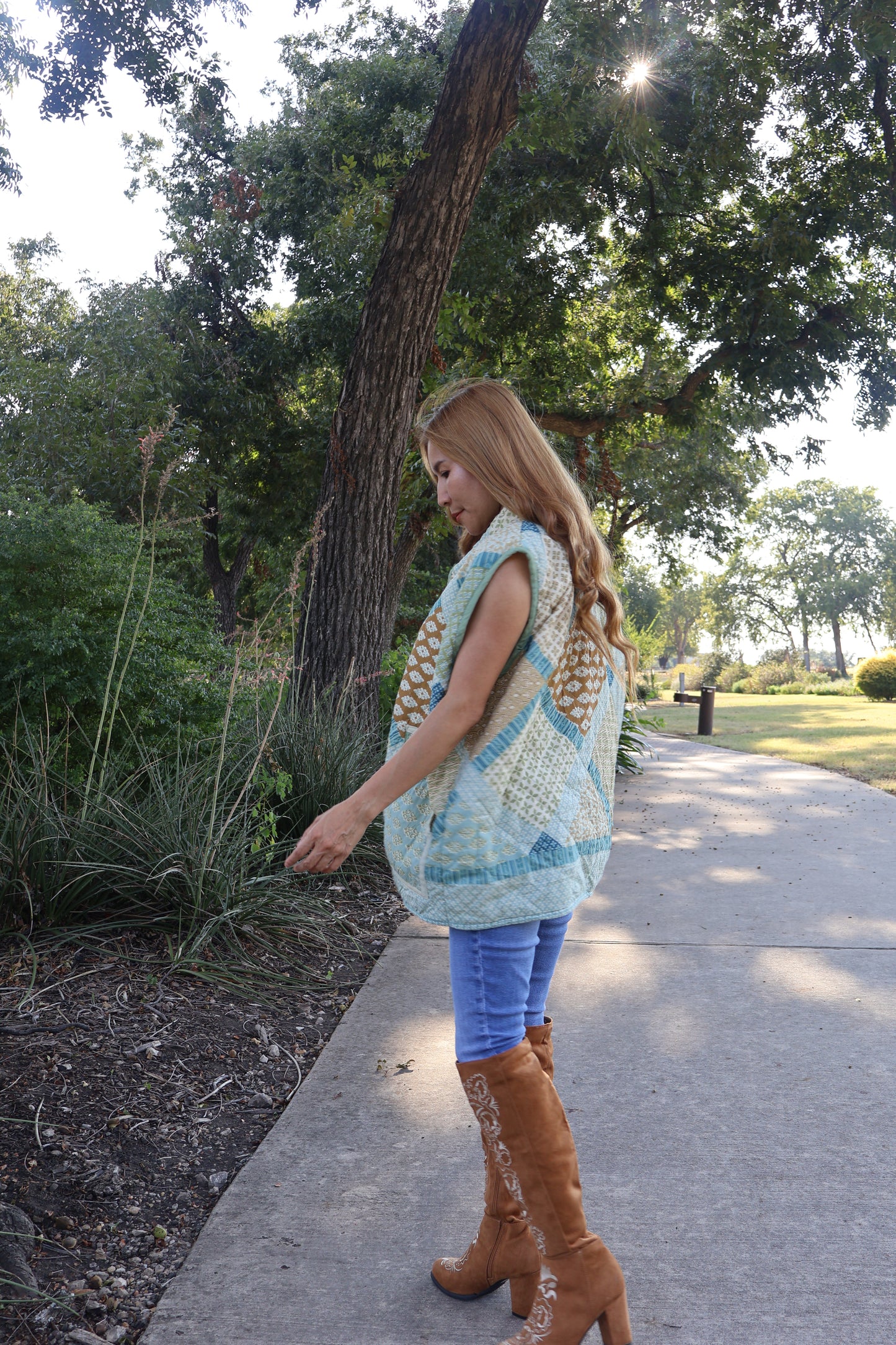 The Willow Light Vest